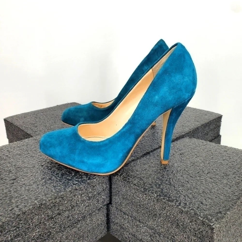 Audrey Brooke Abbracelet Suede Heels Women 6M Shoes Turquoise Blue